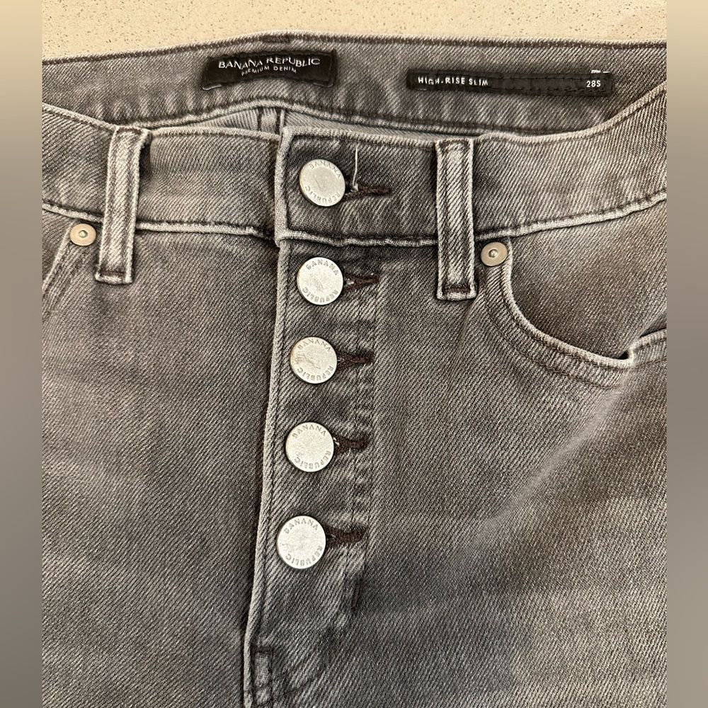 Banana Republic Women’s black color high rise slim jeans size 28 short - Picture 2 of 9